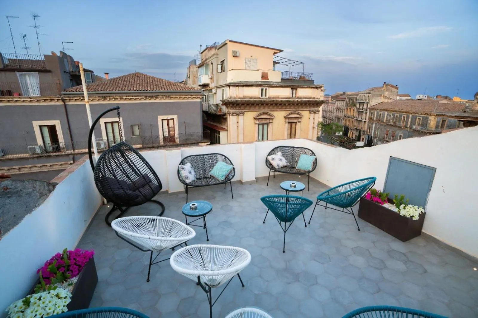 Teatro Suites Rooms Catania 2*,